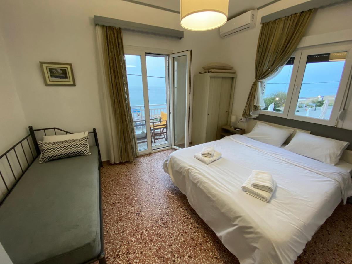 Sunset View Rooms Айя-Тріас Екстер'єр фото
