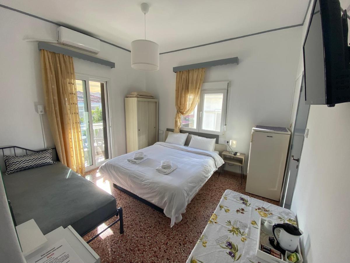 Sunset View Rooms Айя-Тріас Екстер'єр фото