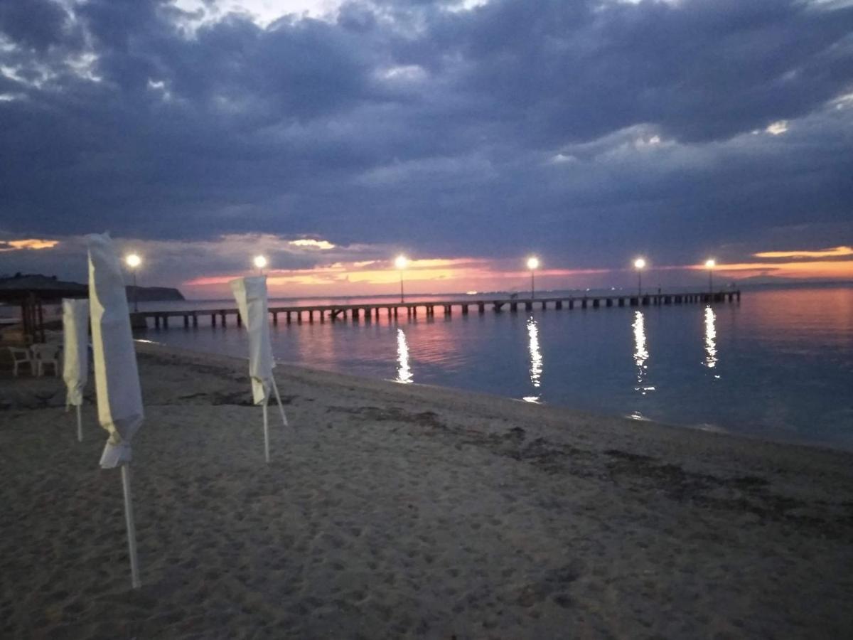 Sunset View Rooms Айя-Тріас Екстер'єр фото