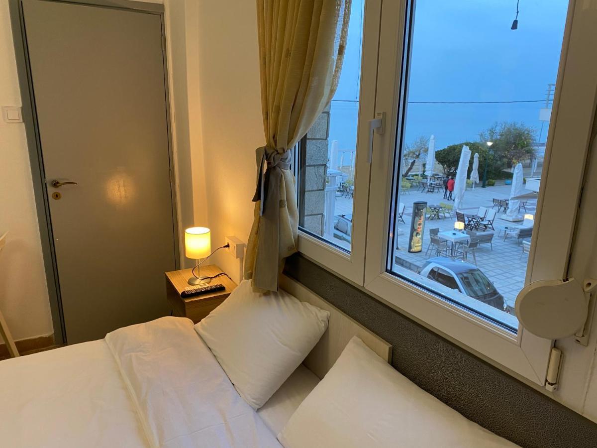 Sunset View Rooms Айя-Тріас Екстер'єр фото