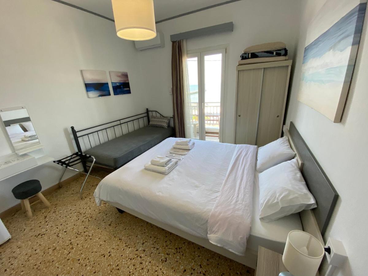 Sunset View Rooms Айя-Тріас Екстер'єр фото